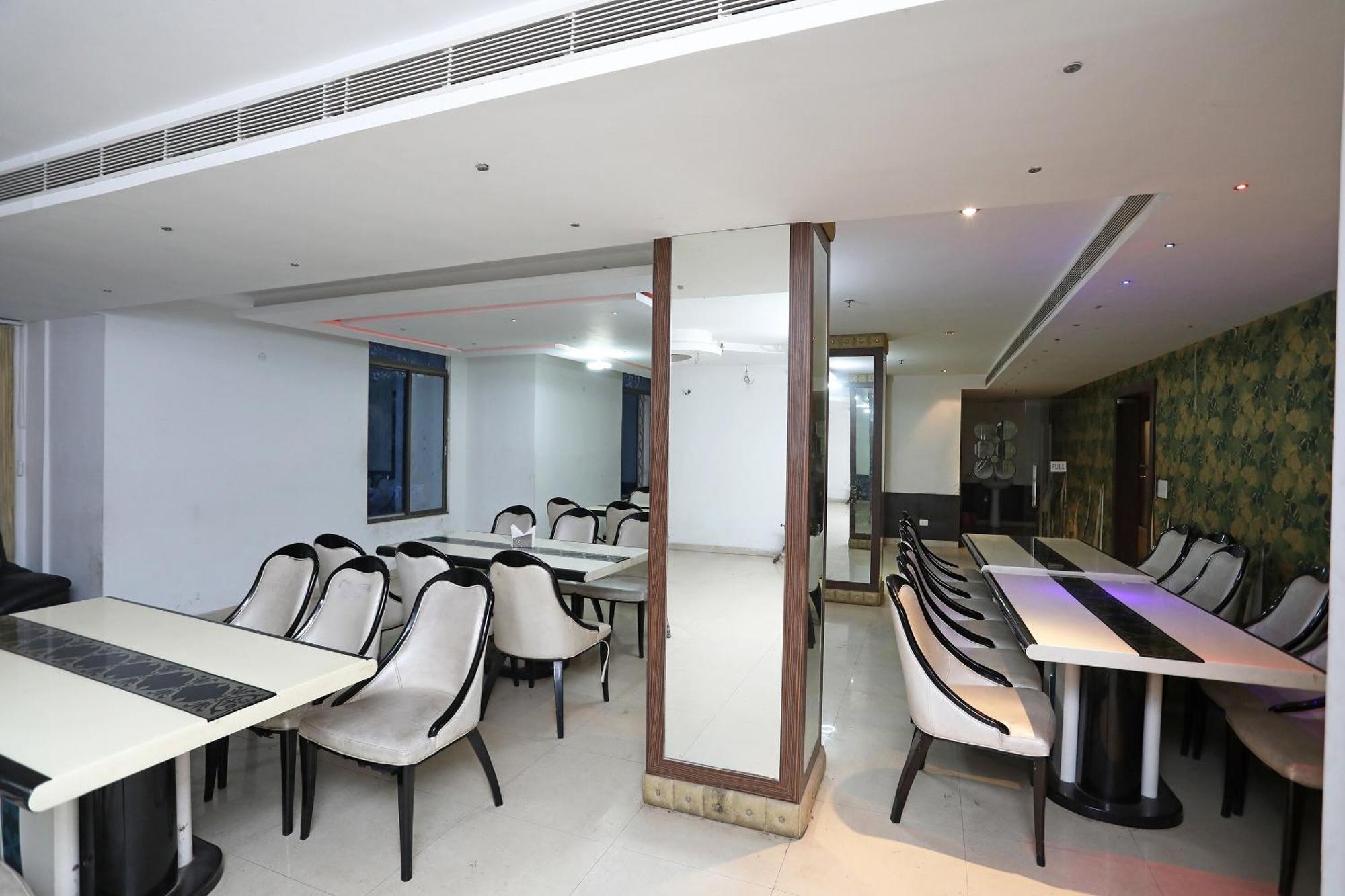 Collection O River Bay Resort Даймонд-Харбор Экстерьер фото